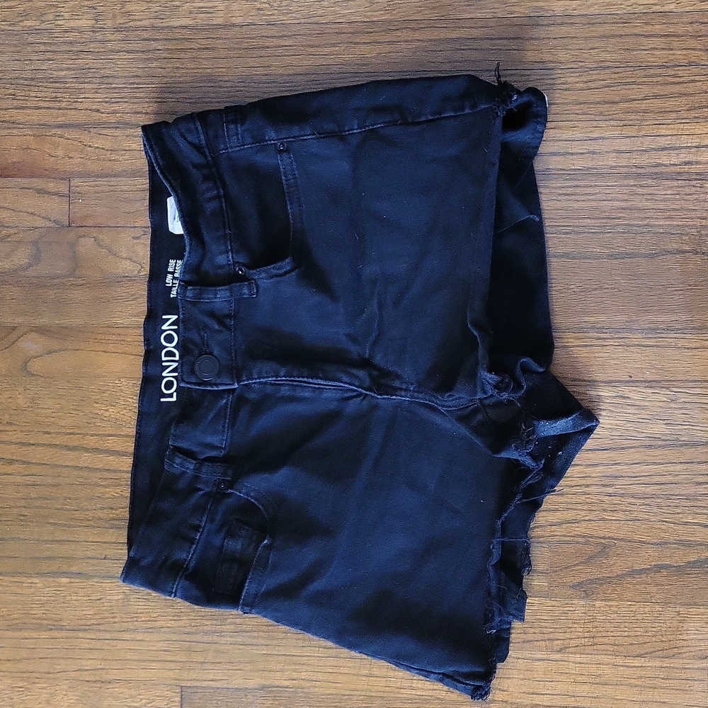 Black Jean Shorts Modern Fit